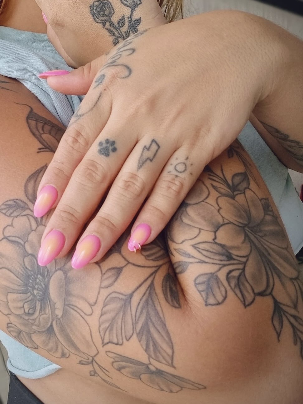 Manicura semipermanente profesional